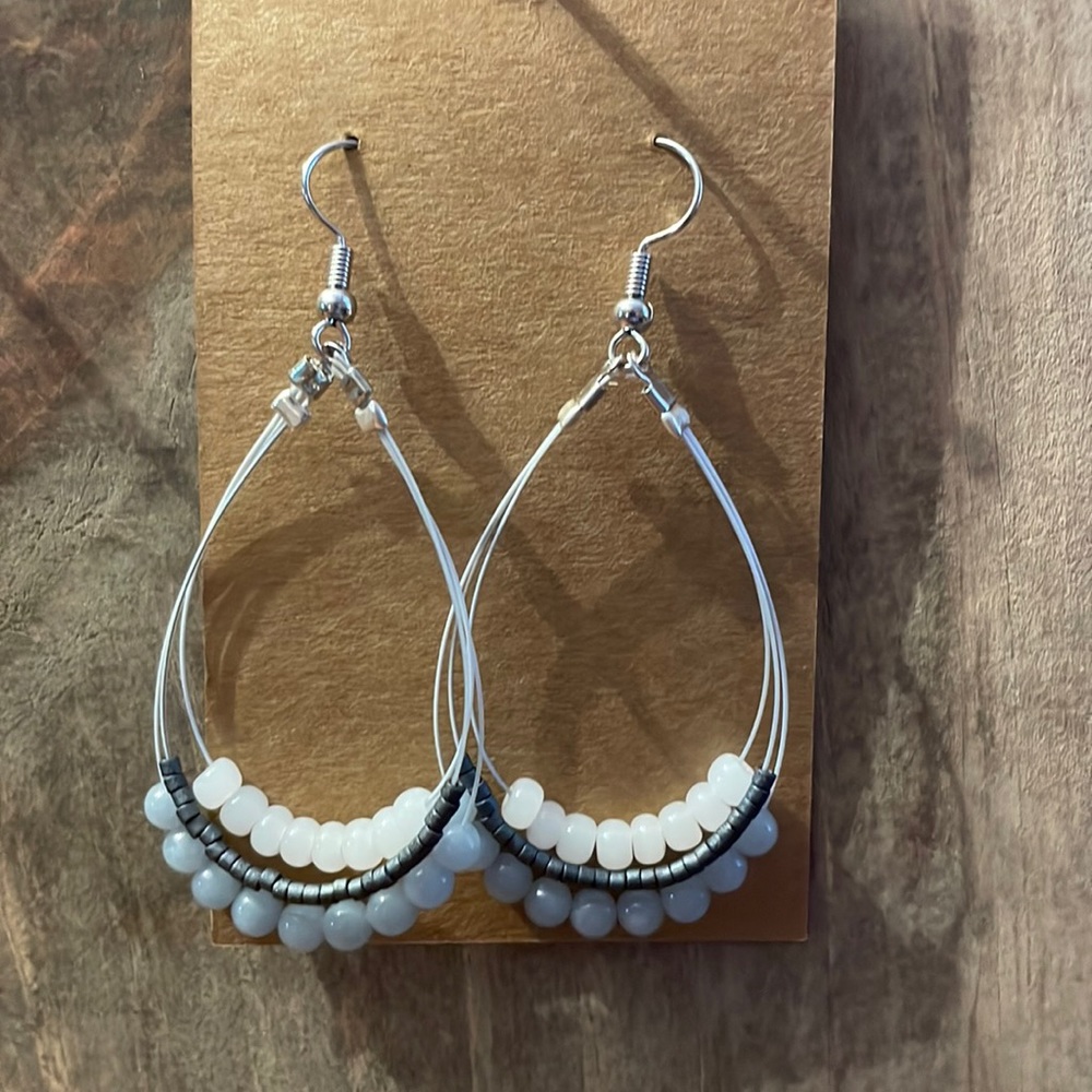 * HANDMADE* Just Bead Different* Wire Triple Hoop